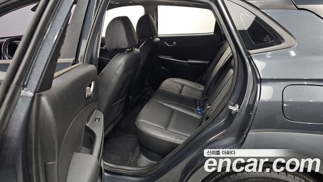 Hyundai Kona Modern Art, 2018 11