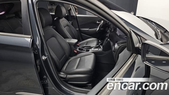 Hyundai Kona Modern Art, 2018 12