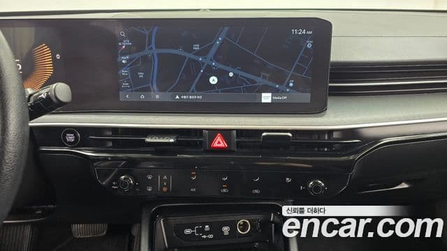 Kia The / новый New K5 3세대 Prestige, 2024 14