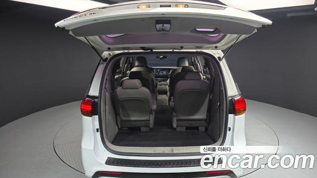 Kia All New Carnival Luxury, 2016 20