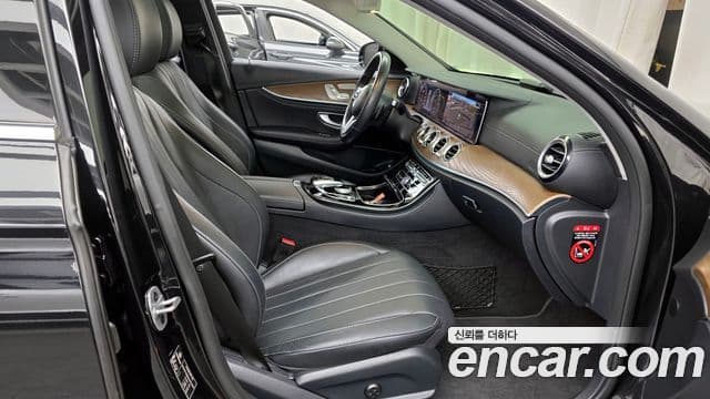 Mercedes-Benz E-класс W213 Exclusive, 2019 11