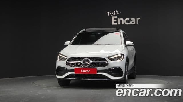Mercedes-Benz GLA-класс H247 GLA250 4MATIC, 2021 3