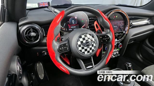 Mini Cooper S 3세대, 2022 13