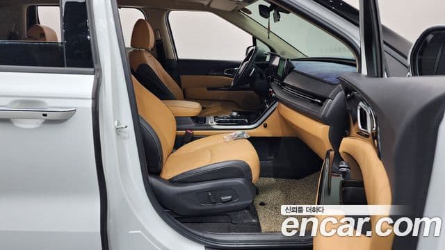 Kia Carnival 4세대 Signature, 2023 11