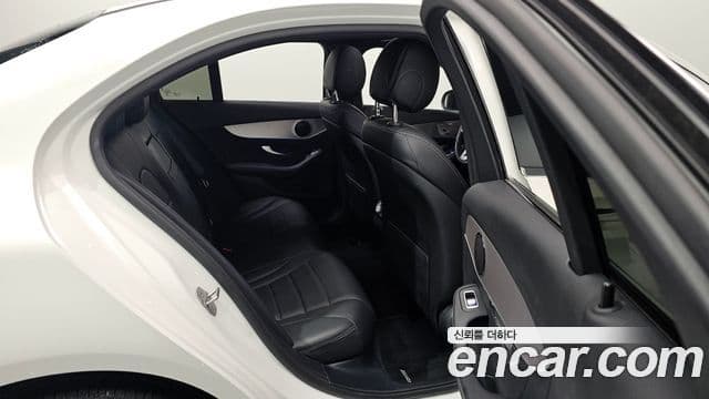 Mercedes-Benz C-класс W205 AMG Line, 2021 11