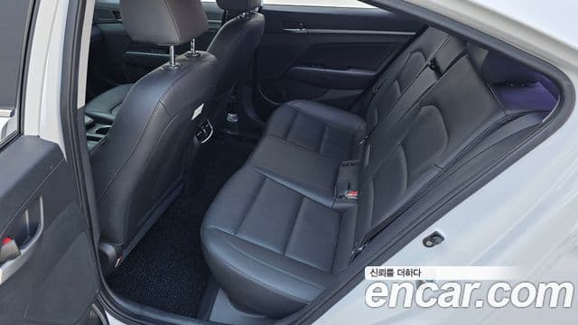 Hyundai Avante AD Special, 2016 12