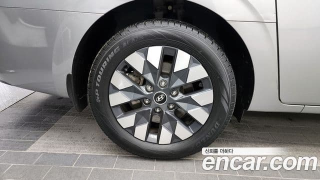 Hyundai Staria Prestige, 2022 все фото