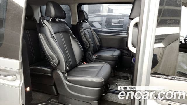 Hyundai Staria Prestige, 2022 12