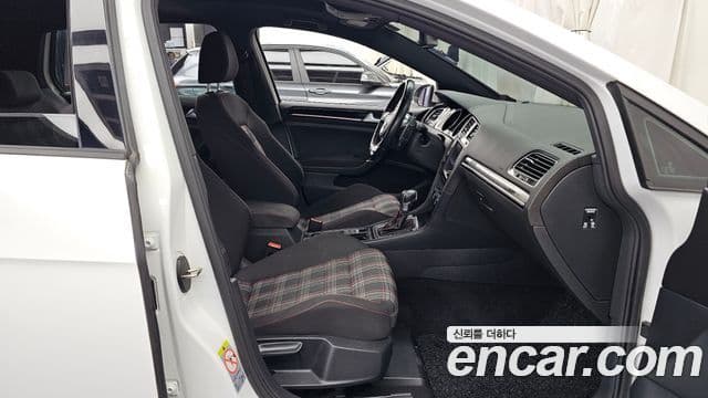 Volkswagen Гольф 7세대 2.0 GTI Extreme Edition, 2016 11
