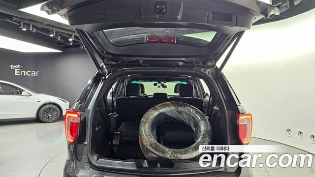 Ford Explorer 5세대, 2017 20