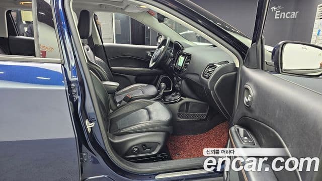 Jeep Compass 2세대 2.4 Limited AWD, 2019 11