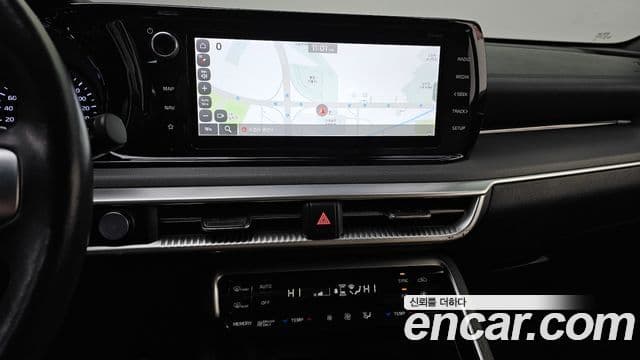 Kia K5 гибрид 3세대 Prestige, 2021 14