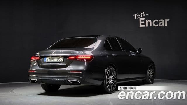 Mercedes-Benz E-класс W213 AMG Line, 2023 2