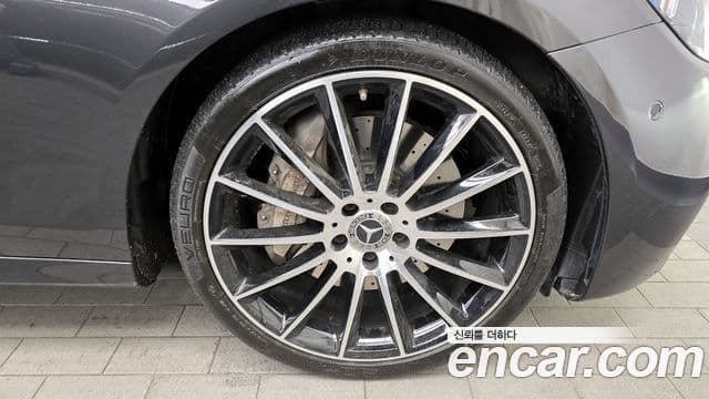 Mercedes-Benz E-класс W213 AMG Line, 2023 все фото