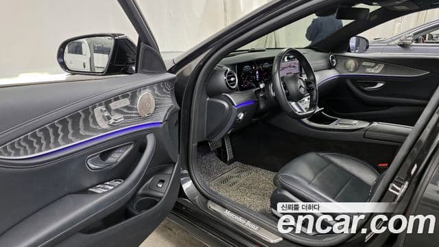 Mercedes-Benz E-класс W213 AMG Line, 2023 10