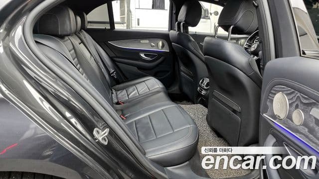 Mercedes-Benz E-класс W213 AMG Line, 2023 12