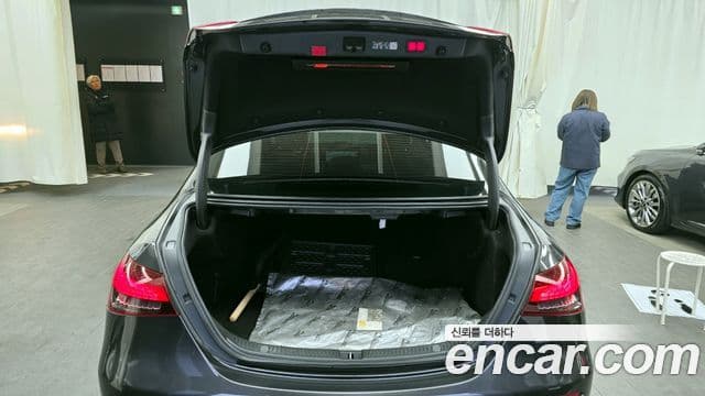 Mercedes-Benz E-класс W213 AMG Line, 2023 20