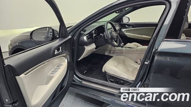 Genesis The / новый New G70, 2021 10