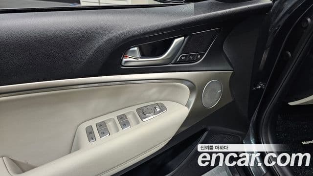 Genesis The / новый New G70, 2021 17