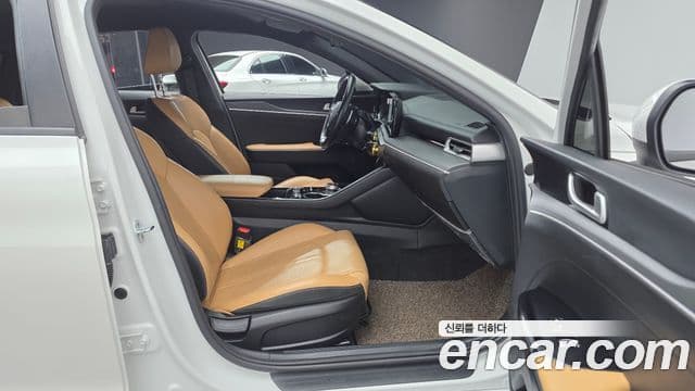 Kia K5 3세대 Prestige, 2022 10