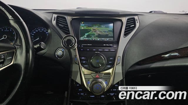 Hyundai Grandeur HG Luxury, 2011 14