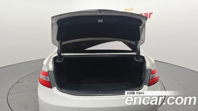 Hyundai Grandeur HG Luxury, 2011 20