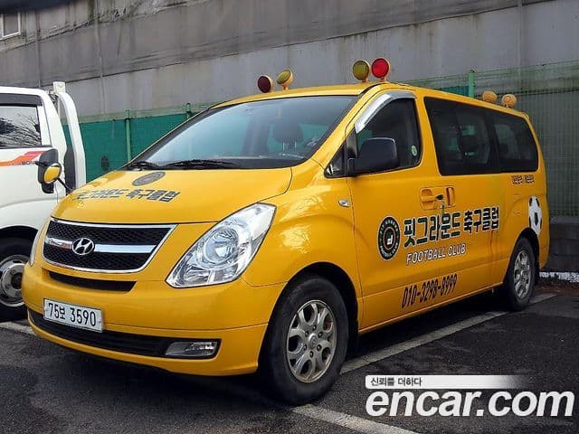 Hyundai Grand Starex детский перевозочный автомобиль, 2009 2