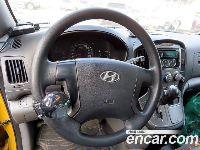 Hyundai Grand Starex детский перевозочный автомобиль, 2009 7