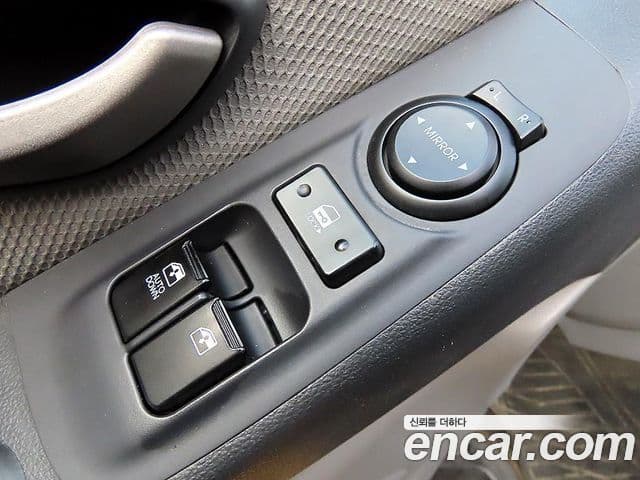 Hyundai Grand Starex детский перевозочный автомобиль, 2009 11