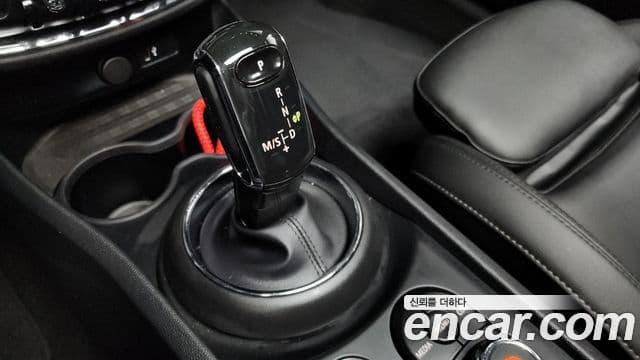 Mini Cooper 클럽맨 2세대, 2021 9