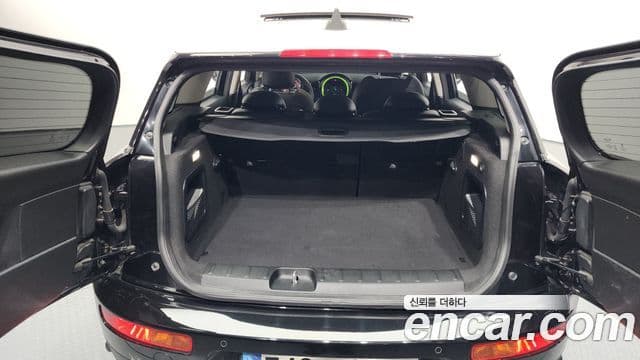 Mini Cooper 클럽맨 2세대, 2021 20