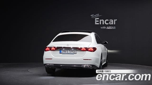 Mercedes-Benz E-класс W214 Avantgarde, 2025 4