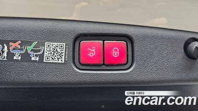 Mercedes-Benz E-класс W214 Avantgarde, 2025 20