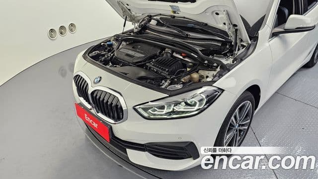 BMW 1시리즈 (F40) 120i Advantage, 2022 6