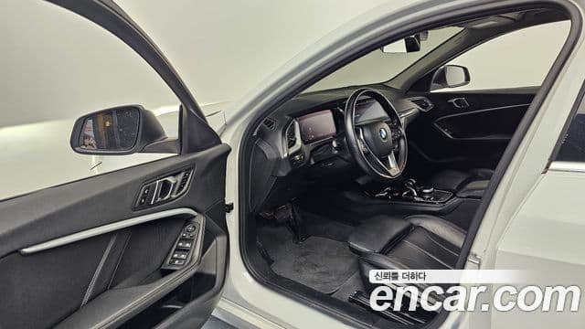 BMW 1시리즈 (F40) 120i Advantage, 2022 10