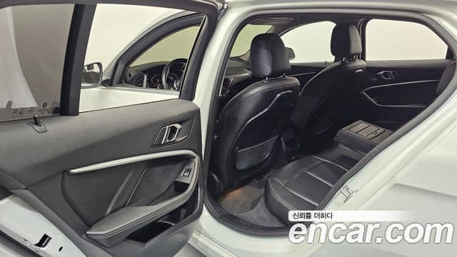 BMW 1시리즈 (F40) 120i Advantage, 2022 11