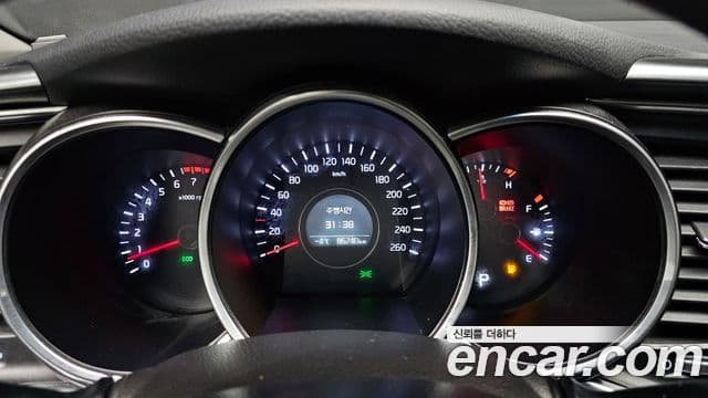 Kia The / новый New K5 LPI Deluxe, 2014 8