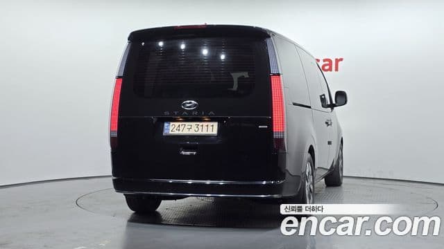 Hyundai Staria Inspiration, 2023 4
