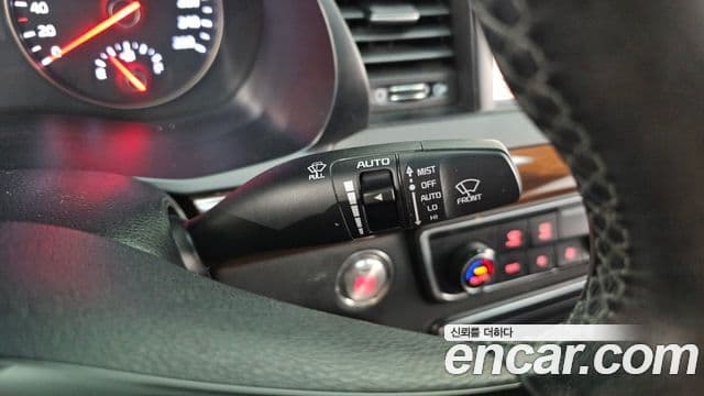 Kia All New K7 Prestige, 2016 15