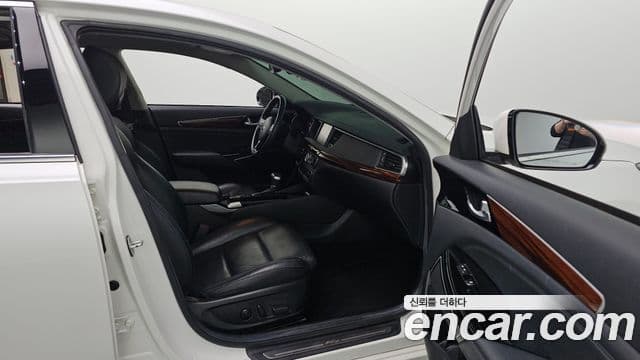 Kia All New K7 Prestige, 2016 18