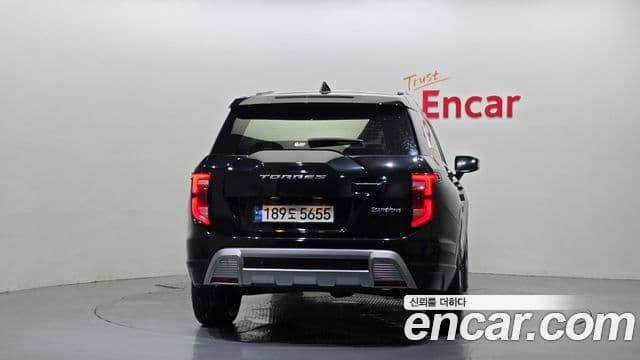 KG모빌리티(SsangYong) Torres T5, 2023 4