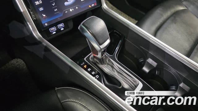 KG모빌리티(SsangYong) Torres T5, 2023 9