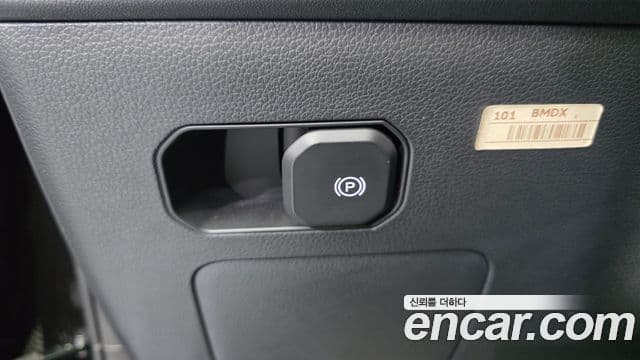 KG모빌리티(SsangYong) Torres T5, 2023 13