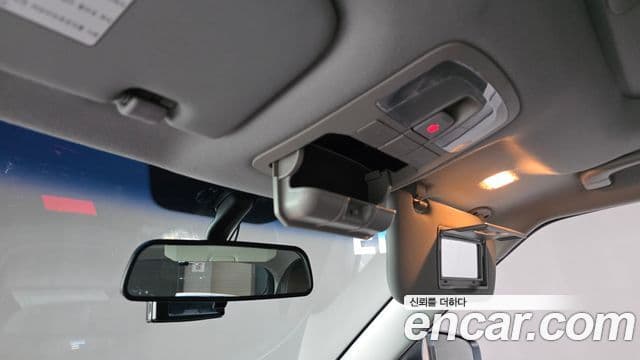 KG모빌리티(SsangYong) Tivoli дизель VX 2WD, 2016 17