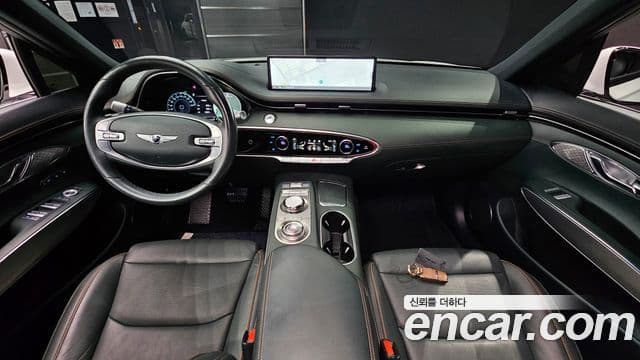 Genesis GV70, 2023 7