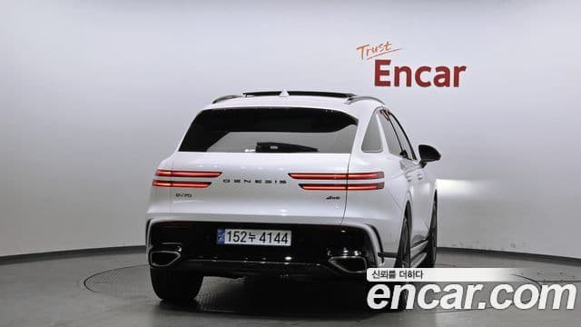 Genesis GV70, 2025 4