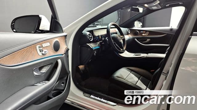 Mercedes-Benz E-класс W213 Exclusive, 2022 12