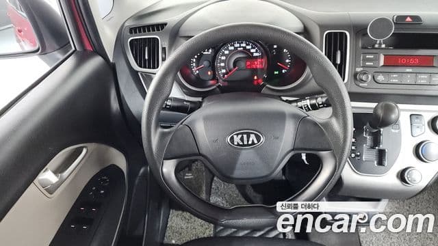 Kia Ray Deluxe, 2014 13