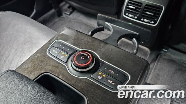 Kia The / новый New K7 Prestige, 2014 18