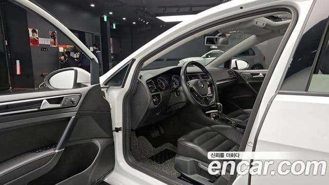 Volkswagen Гольф 7세대 Premium, 2015 10